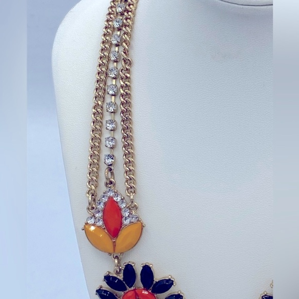 J Crew Gold Tone Multi Strand Necklace With Orange, Black And Yellow Rhinestones - Picture 5 of 10